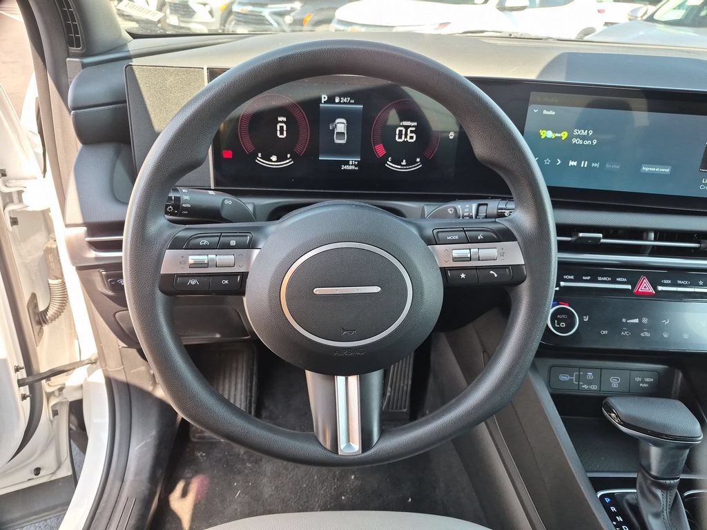 Used 2025 Hyundai Santa Cruz SEL FWD image 21
