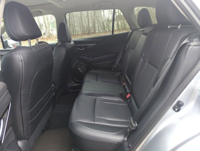 Used 2025 Subaru Outback Limited image 30