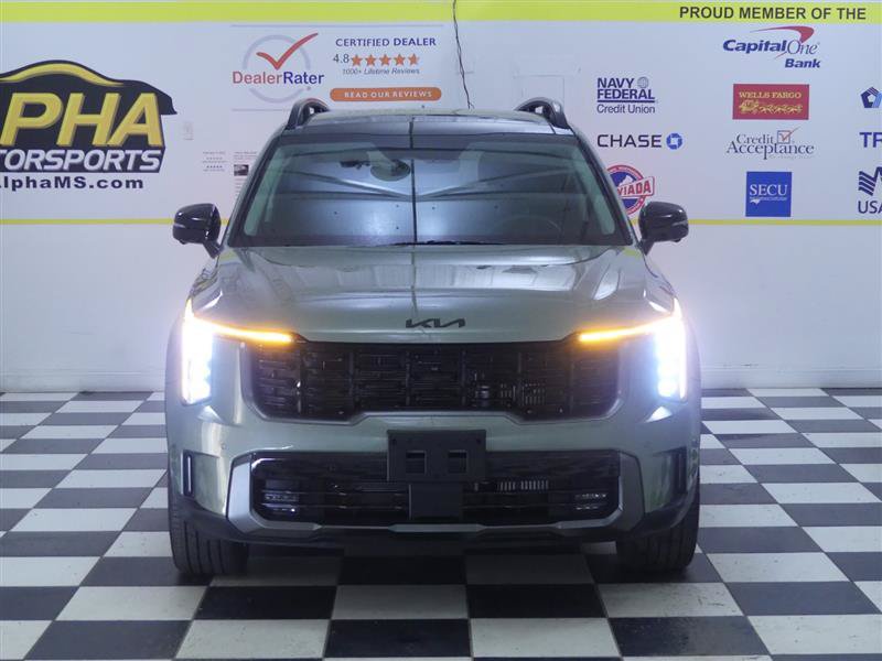 Used 2025 Kia Sorento SX AWD/4WD image 2