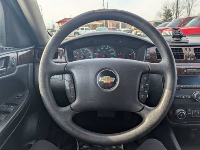 Used 2016 Chevrolet Impala LT FWD image 10