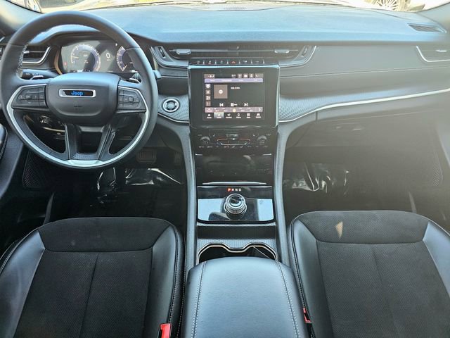 Used 2023 Jeep Grand Cherokee L Altitude image 29