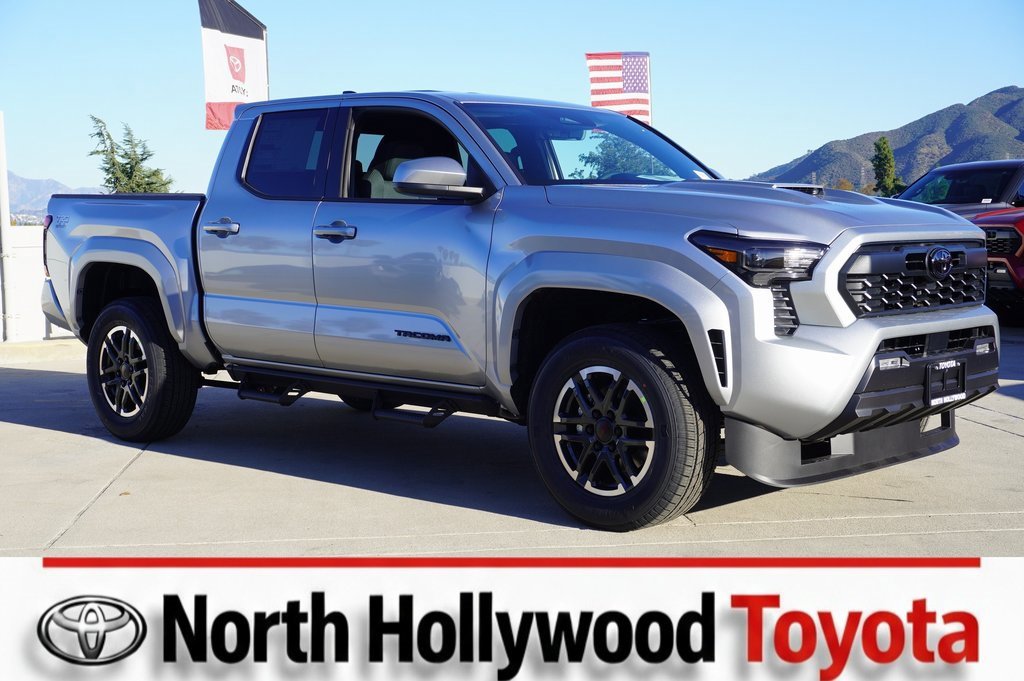 New 2026 Toyota Tacoma TRD Sport image 3