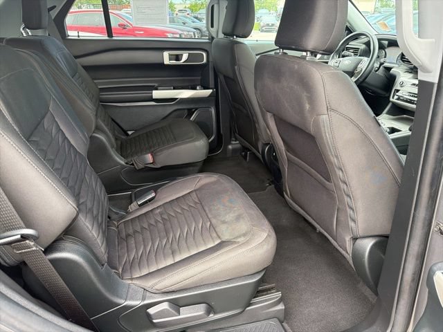 Used 2021 Ford Explorer XLT w/ Class III Trailer Tow Package AWD/4WD image 35