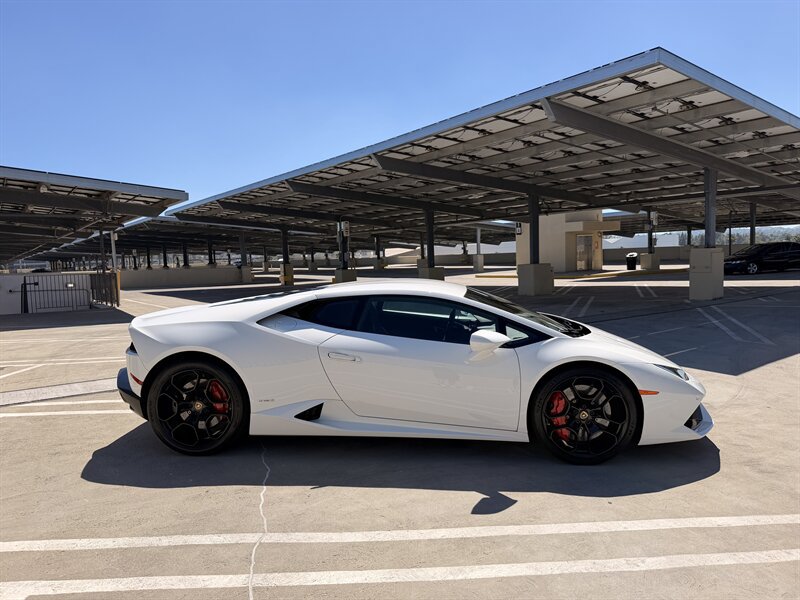 Used 2016 Lamborghini Huracan LP 610-4 AWD/4WD image 46