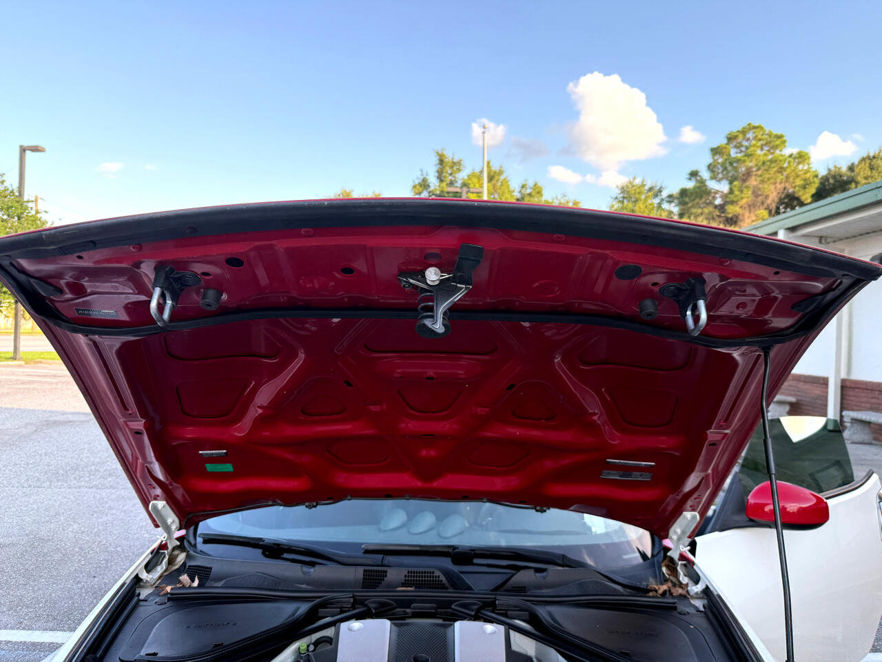 Used 2020 Nissan 370Z Coupe image 36