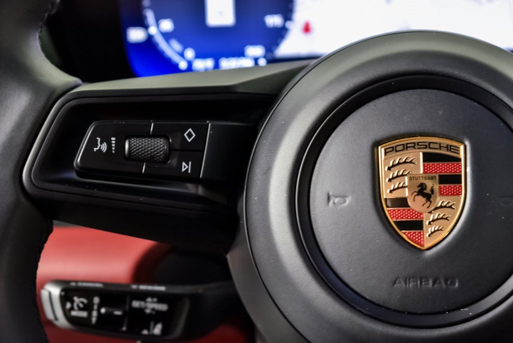 Certified 2025 Porsche Macan 4S Electric w/ Premium Package image 10