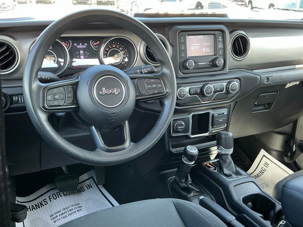 Used 2020 Jeep Gladiator Sport w/ Trailer Tow Package image 17