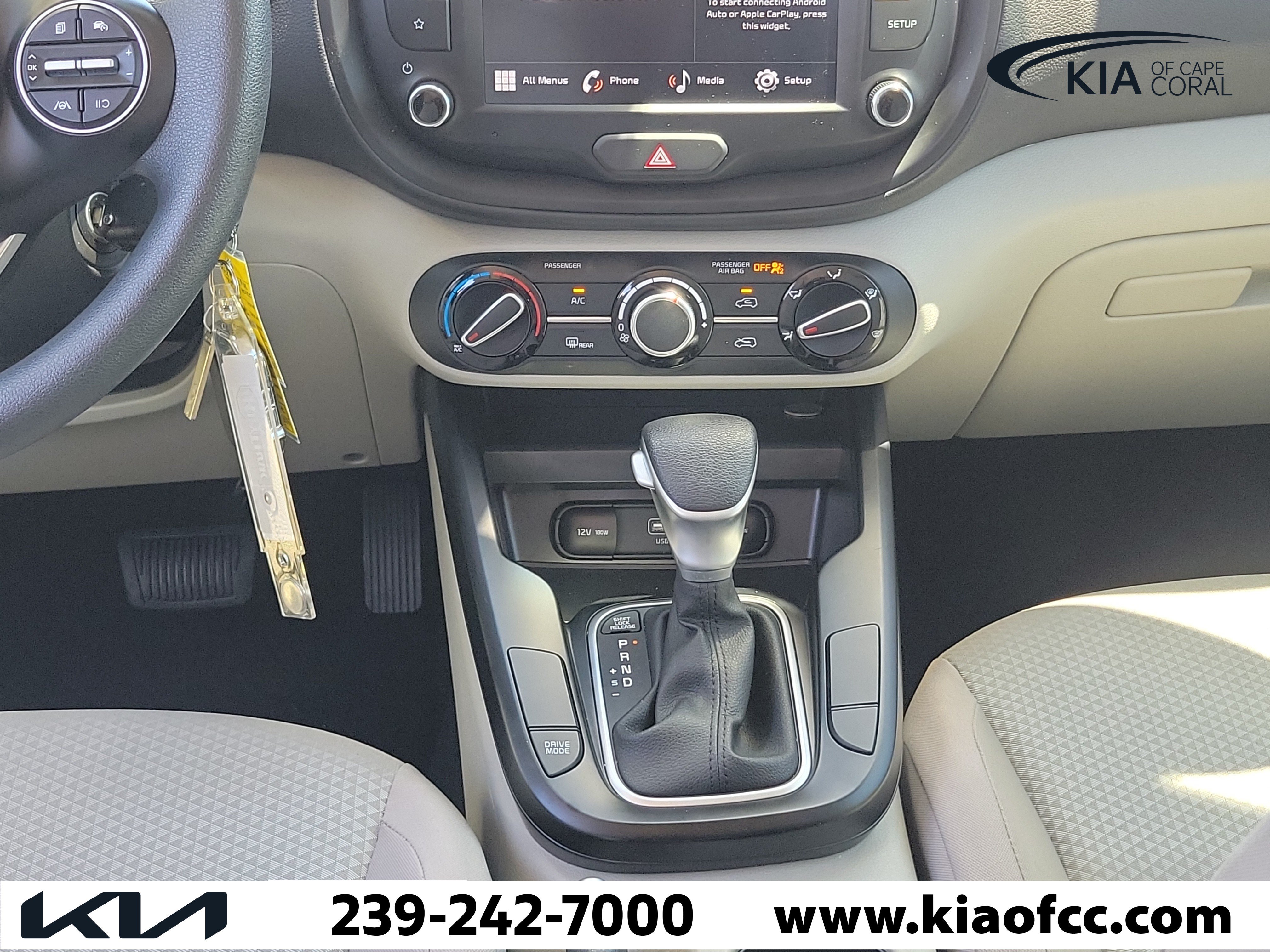 Used 2025 Kia Soul LX FWD image 20