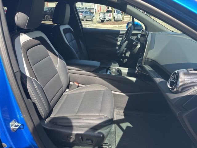 Used 2024 Chevrolet Blazer EV LT image 27