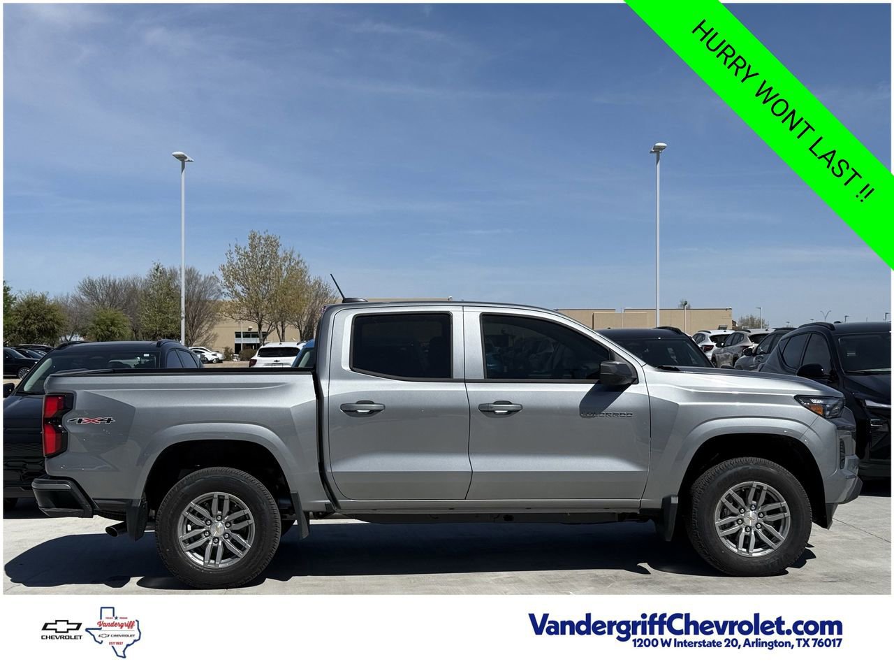 New 2026 Chevrolet Colorado LT w/ LT Convenience Package AWD/4WD image 3