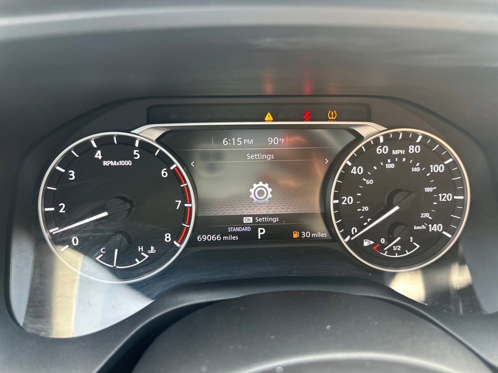 Certified 2021 Nissan Rogue SV w/ Premium Package FWD image 17