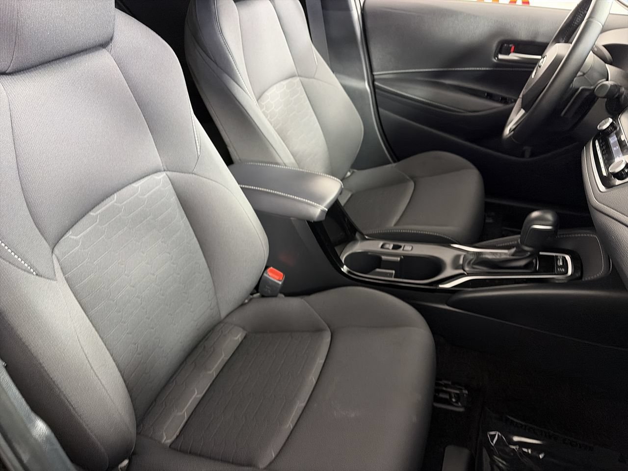Used 2026 Toyota Corolla SE FWD image 24