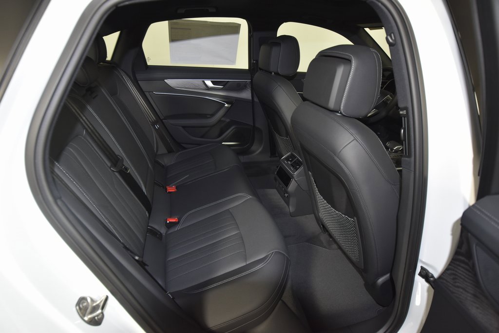 New 2025 Audi A6 Premium Plus image 11
