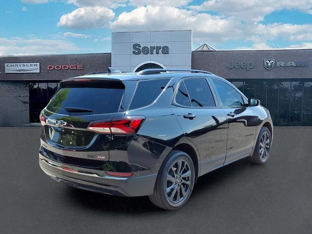 Used 2023 Chevrolet Equinox RS w/ LPO, Floor Liner Package AWD/4WD image 7