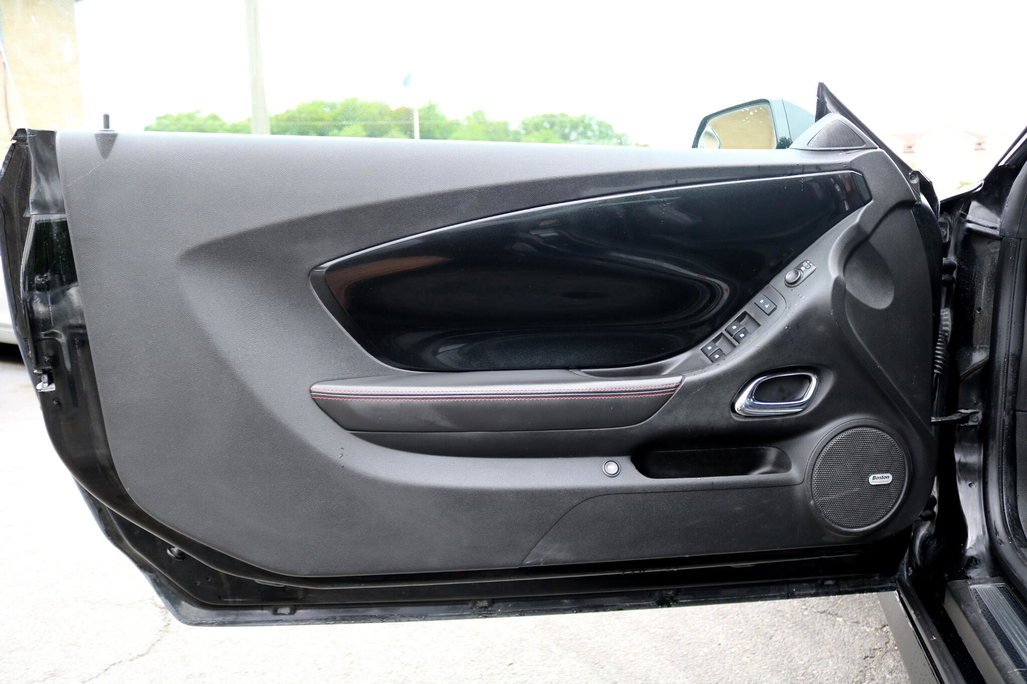 Used 2014 Chevrolet Camaro ZL1 image 15