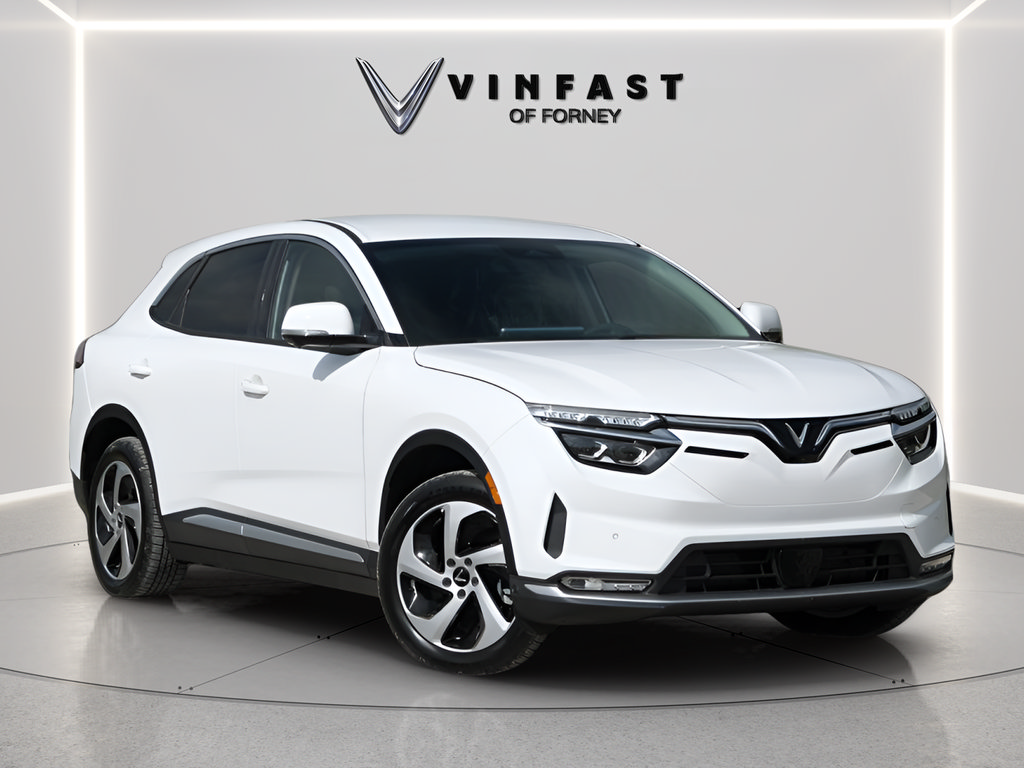 New 2025 VinFast VF 8 Eco AWD/4WD image 4