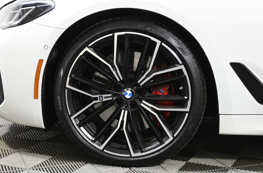 Certified 2023 BMW M550i xDrive M550i xDrive w/ Executive Package image 12