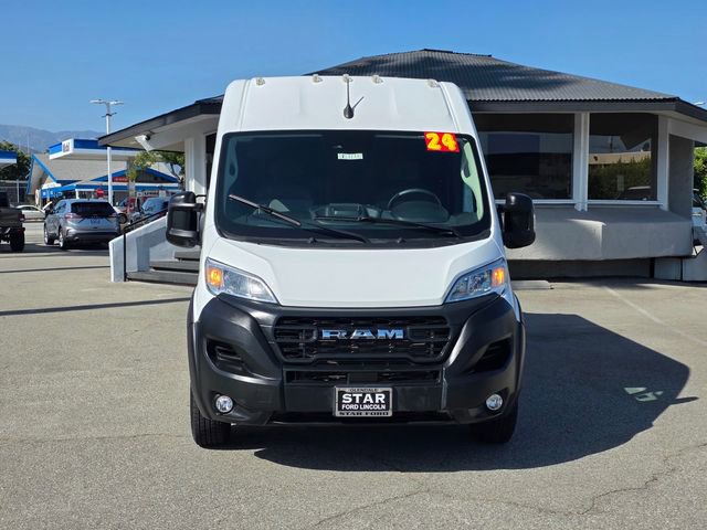 Used 2024 RAM ProMaster 2500 w/ Convenience Group FWD image 2