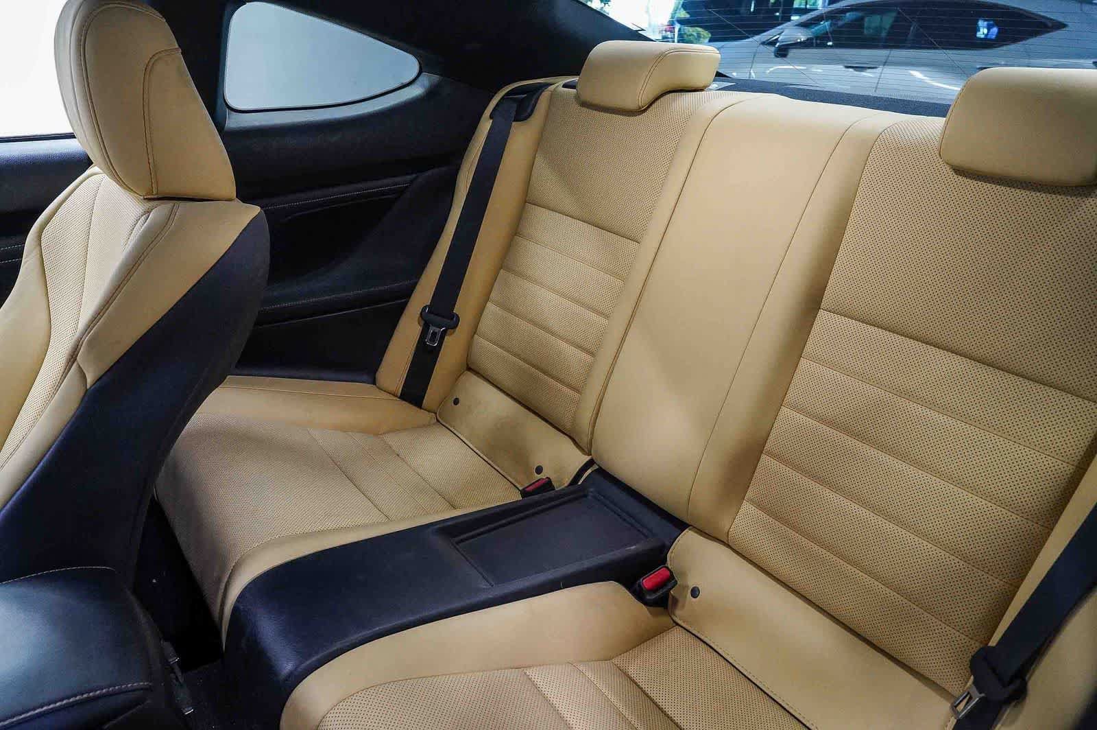 Used 2020 Lexus RC 300 w/ Accessory Package RWD image 18