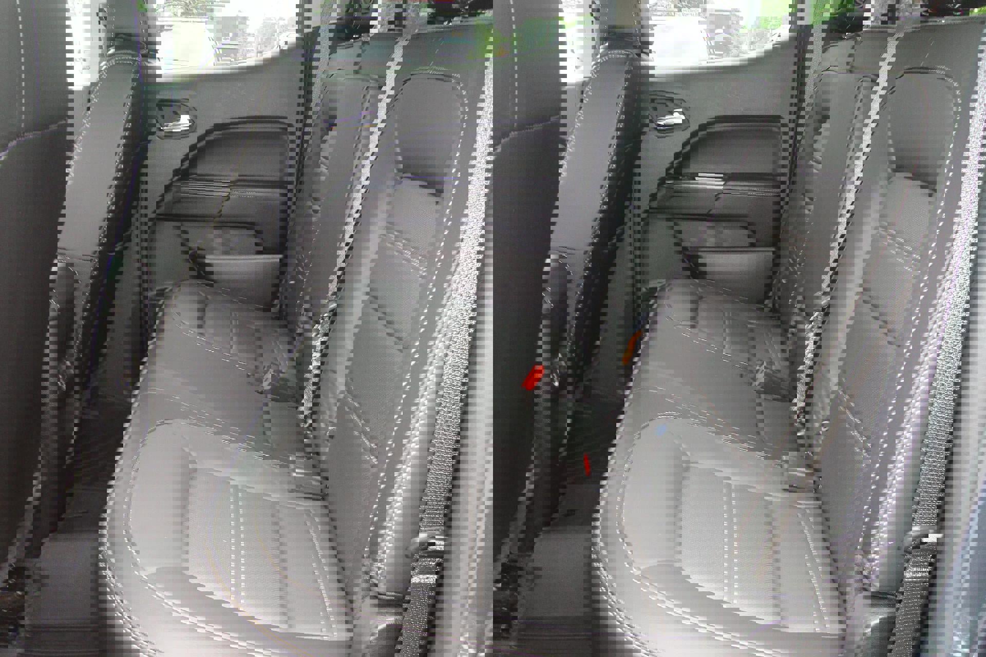 Used 2020 GMC Canyon Denali image 21