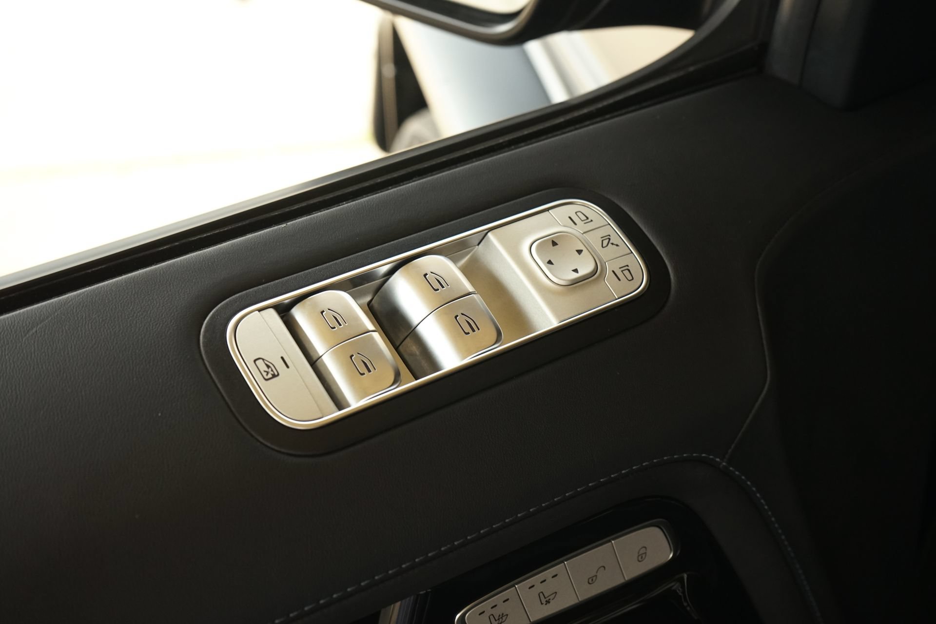 Used 2024 Mercedes-Benz G 63 AMG 4MATIC image 28