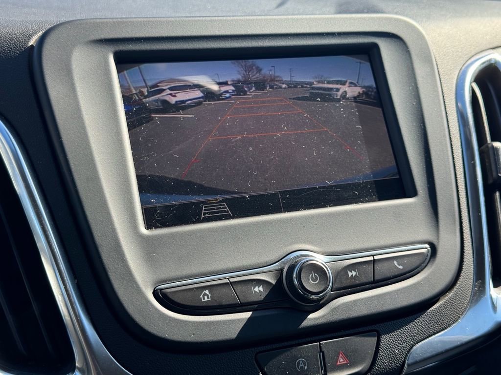 Used 2024 Chevrolet Equinox LT image 25