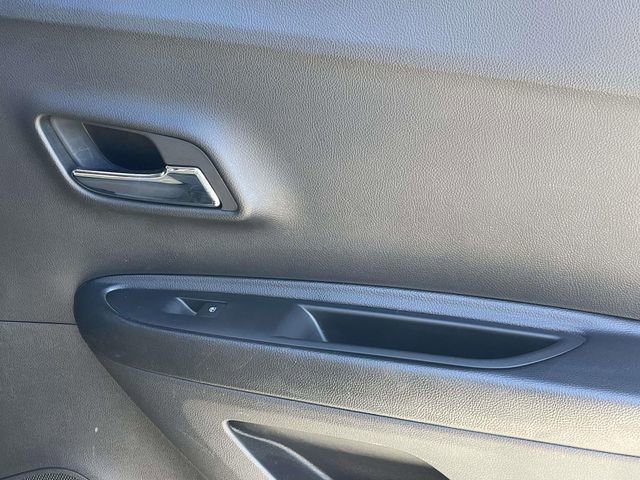 Used 2022 Chevrolet Trax LS w/ Tint and Cruise Package image 20