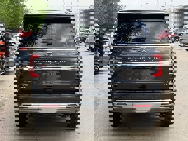 Used 2023 Ford Expedition Max Limited AWD/4WD image 5