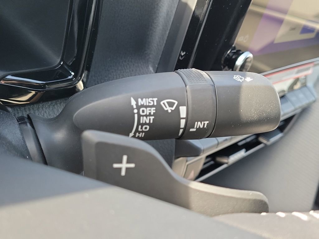 New 2026 Toyota Camry SE image 12