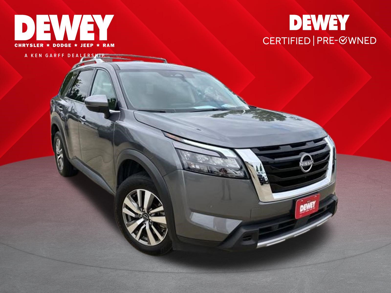 Used 2025 Nissan Pathfinder SL AWD/4WD image 1