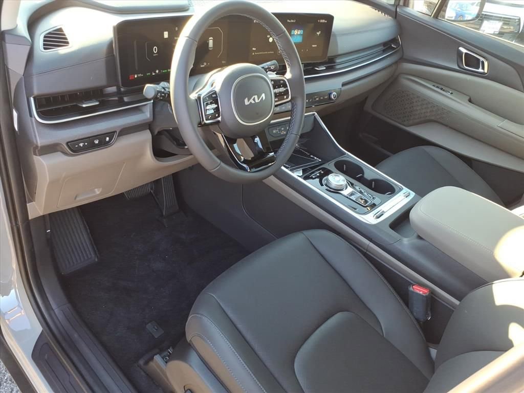 New 2026 Kia Carnival SX image 11