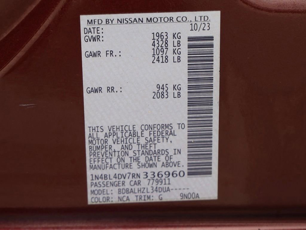 Used 2024 Nissan Altima 2.5 SV image 32