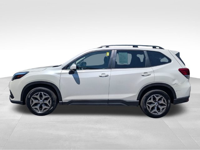 Used 2023 Subaru Forester Premium AWD/4WD image 4