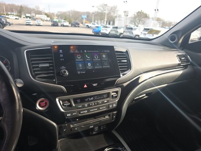 Used 2021 Honda Pilot Touring image 21