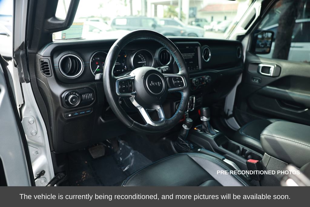 Used 2022 Jeep Wrangler Unlimited Rubicon 4xe w/ Steel Bumper Group image 16