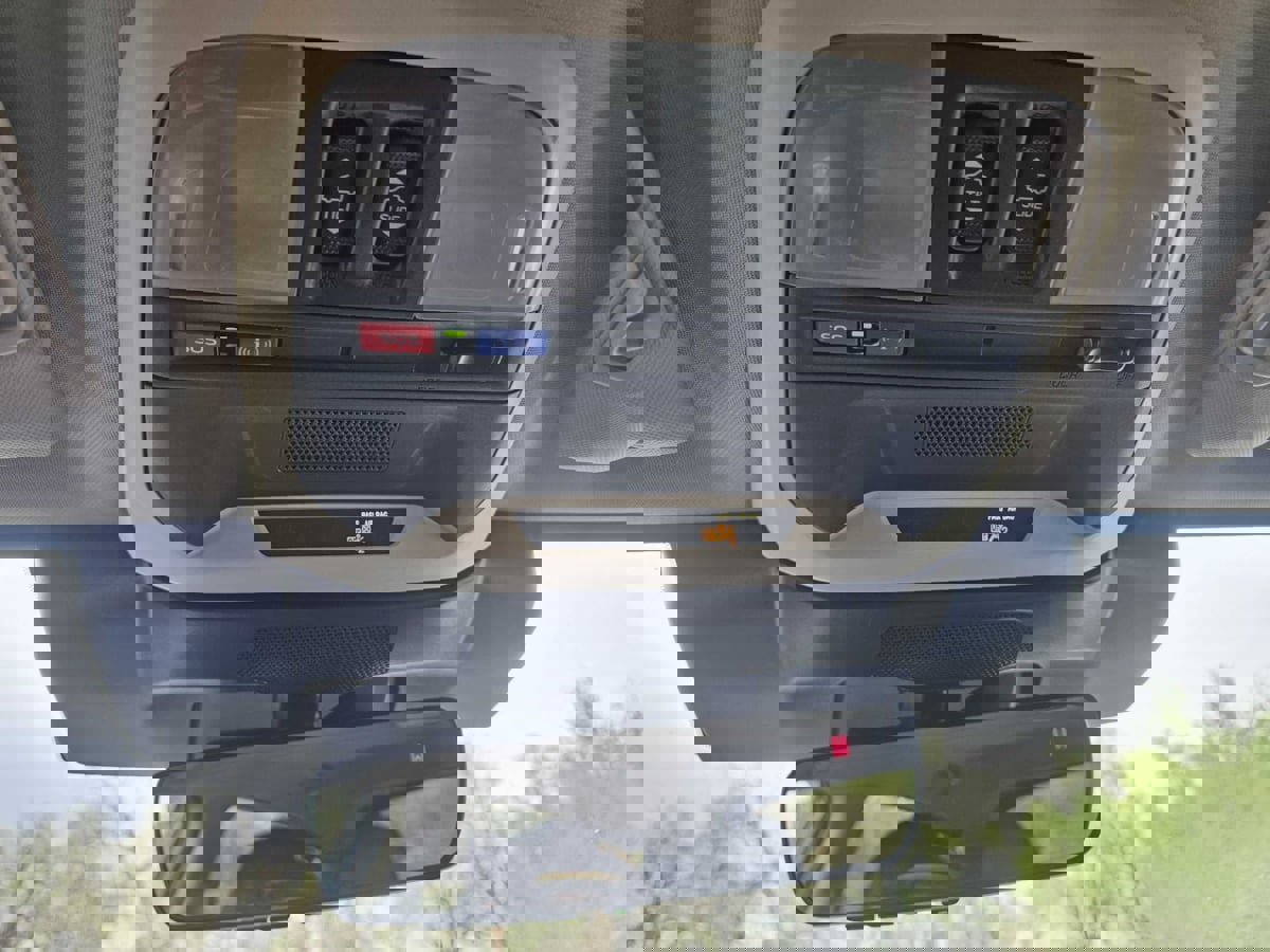 Used 2024 Subaru Crosstrek 2.0i Premium image 24