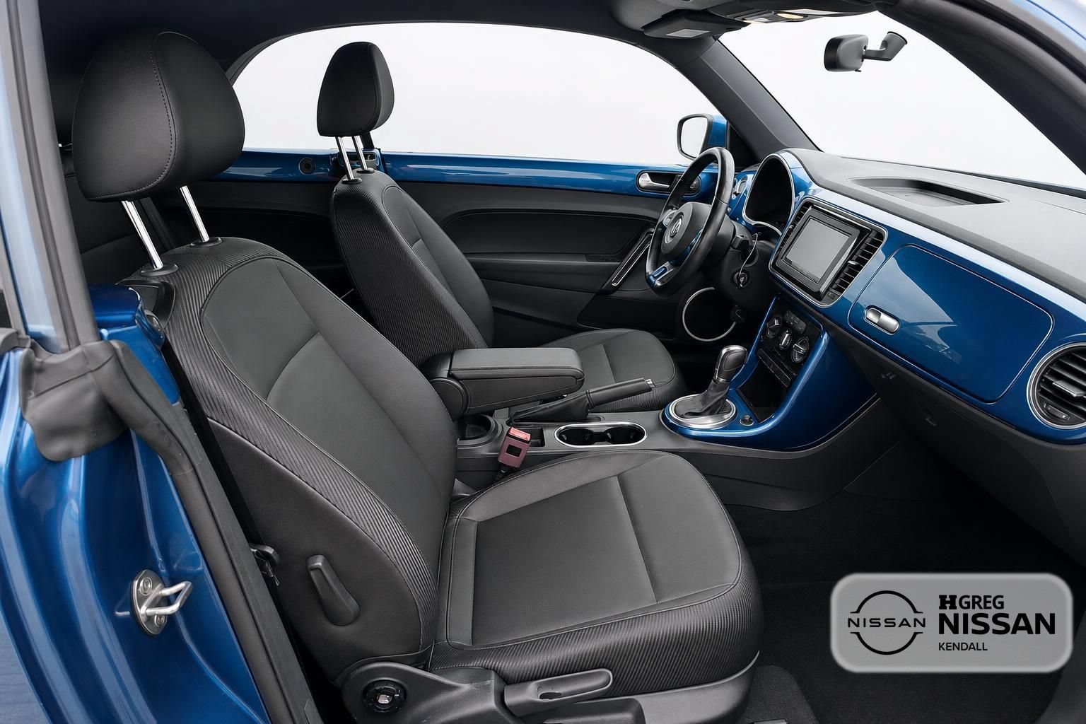 Used 2019 Volkswagen Beetle 2.0T S FWD image 11