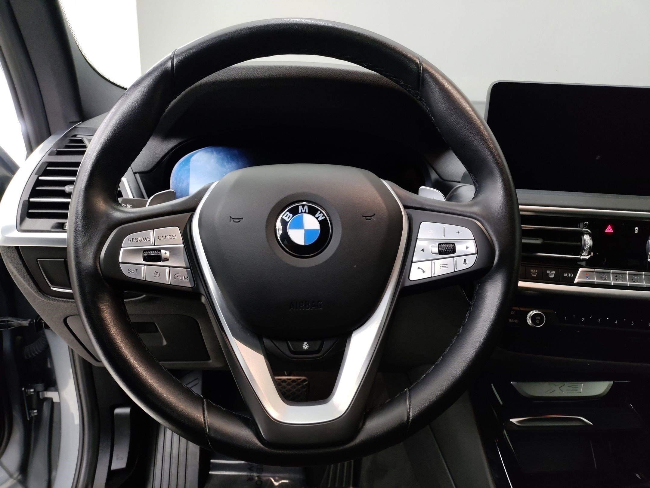 Certified 2023 BMW X3 xDrive30i w/ Premium Package image 16