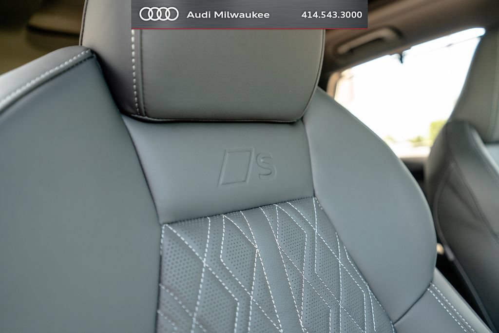 New 2026 Audi SQ5 Premium Plus AWD/4WD image 17