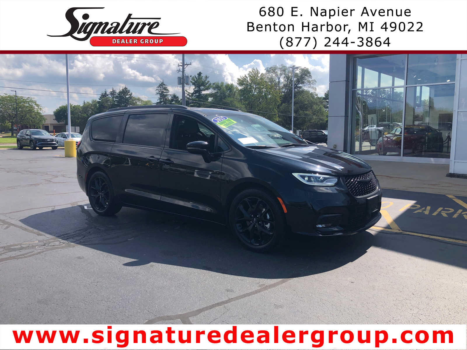 Used 2025 Chrysler Pacifica Limited