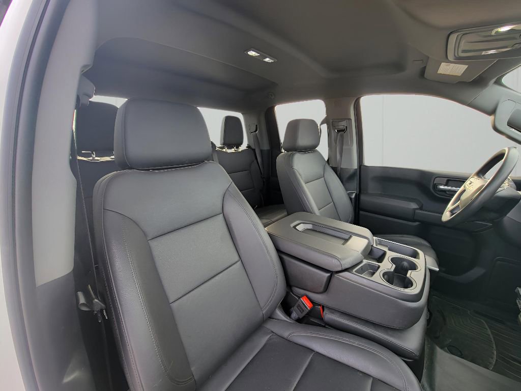 Used 2025 Chevrolet Silverado 1500 W/T w/ WT Value Package image 33