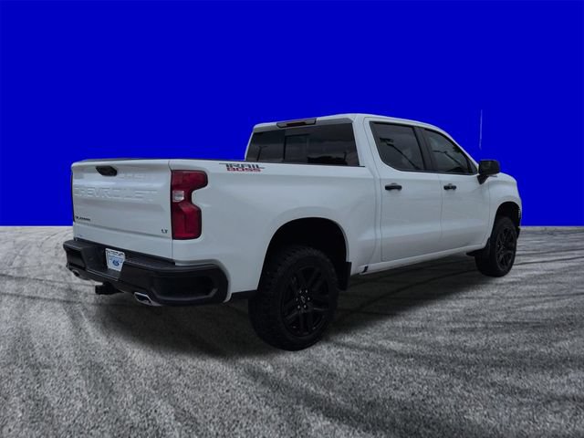 Used 2024 Chevrolet Silverado 1500 LT Trail Boss w/ Convenience Package II AWD/4WD image 4