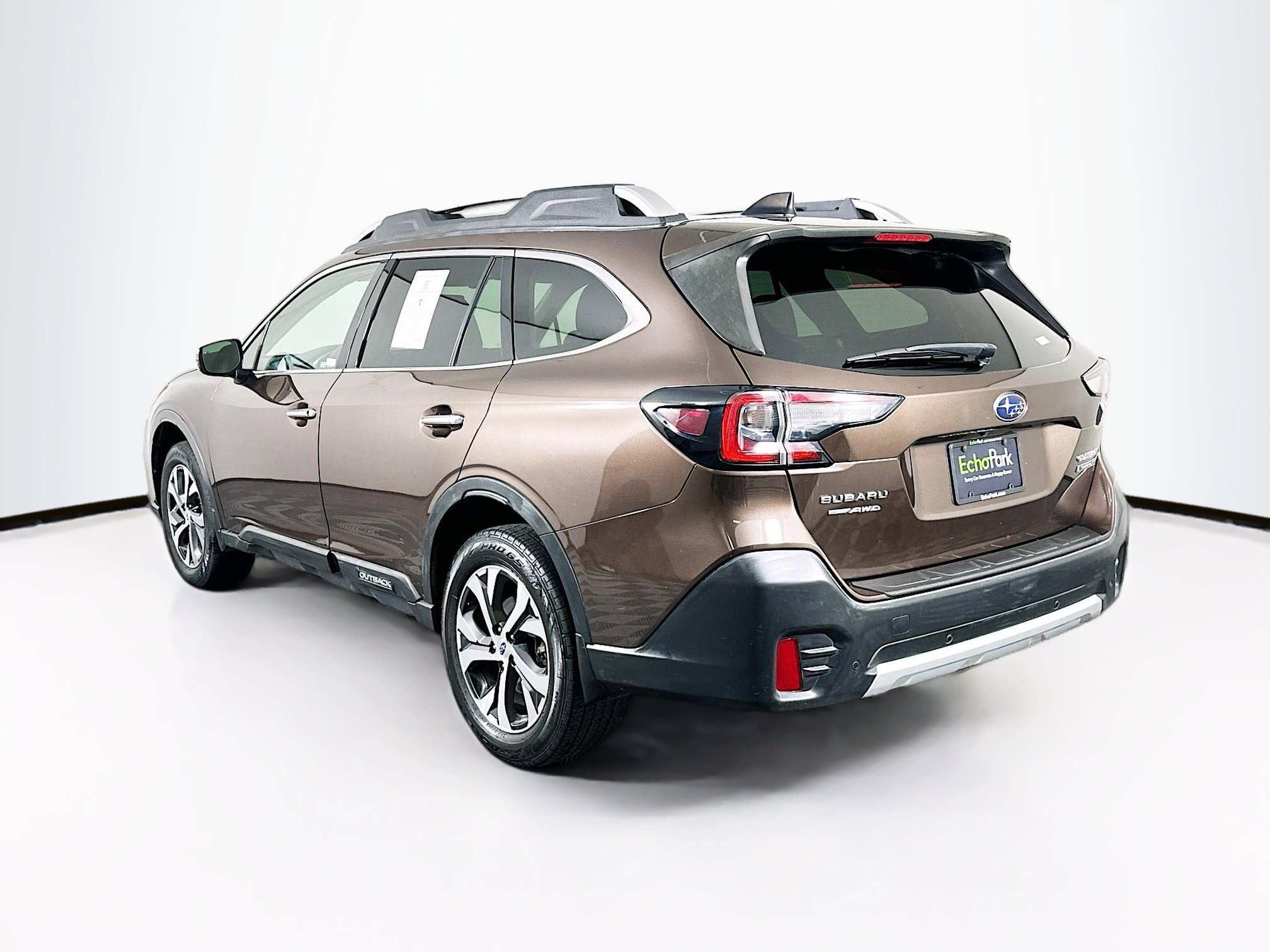 Used 2020 Subaru Outback Touring XT AWD/4WD image 5