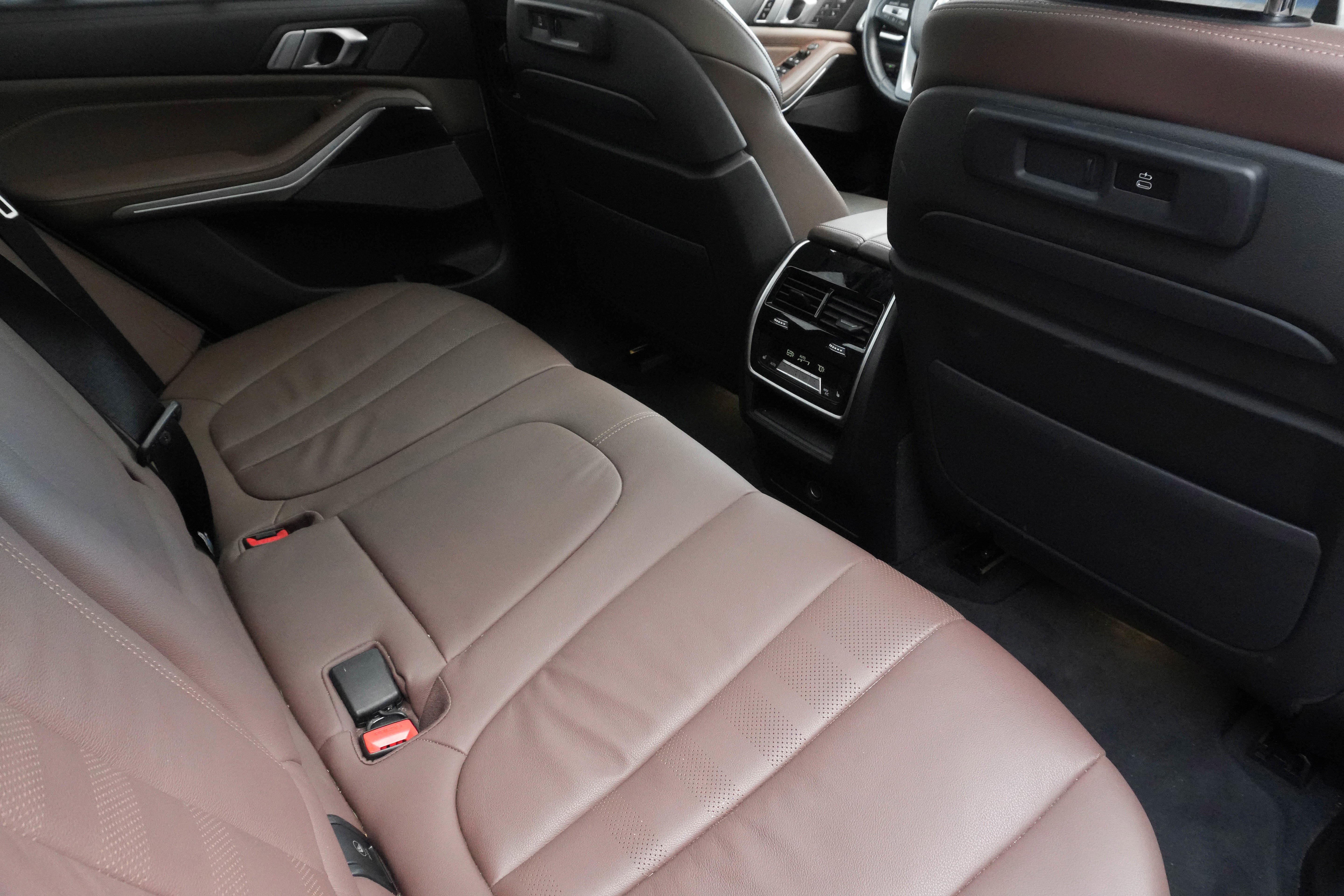 Used 2020 BMW X5 xDrive40i w/ Executive Package image 40