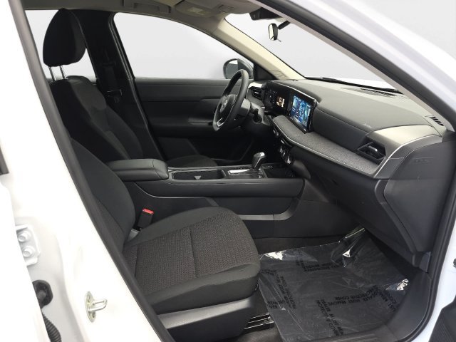 Used 2026 Nissan Kicks S FWD image 37