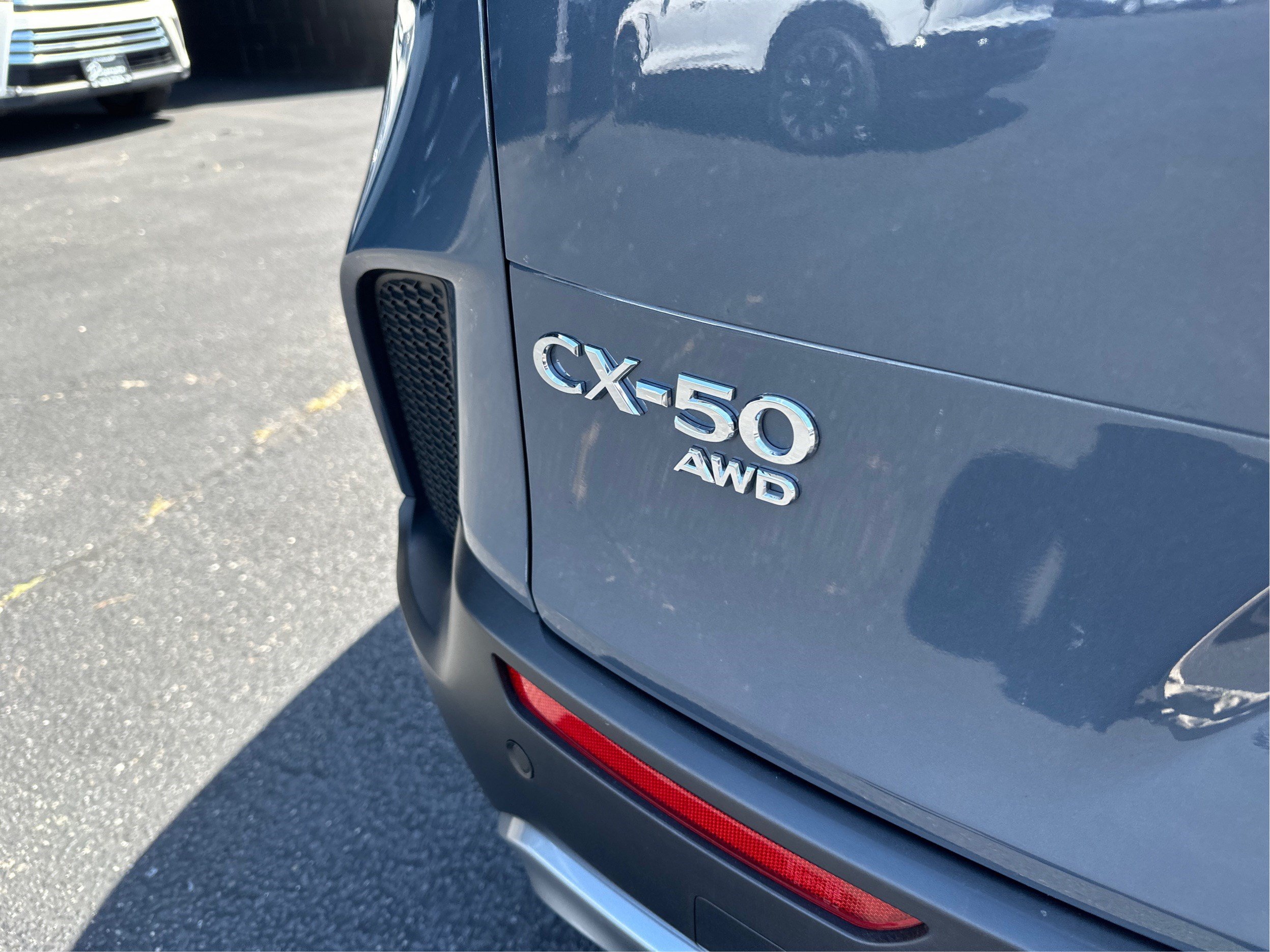 Certified 2025 MAZDA CX-50 2.5 Turbo w/ Premium Plus Pkg AWD/4WD image 27