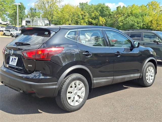Used 2019 Nissan Rogue Sport S image 6