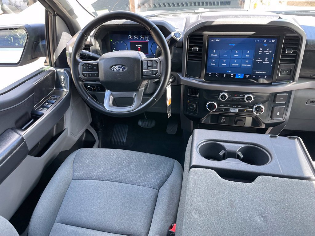 Used 2025 Ford F150 XLT w/ Equipment Group 301A Standard AWD/4WD image 9