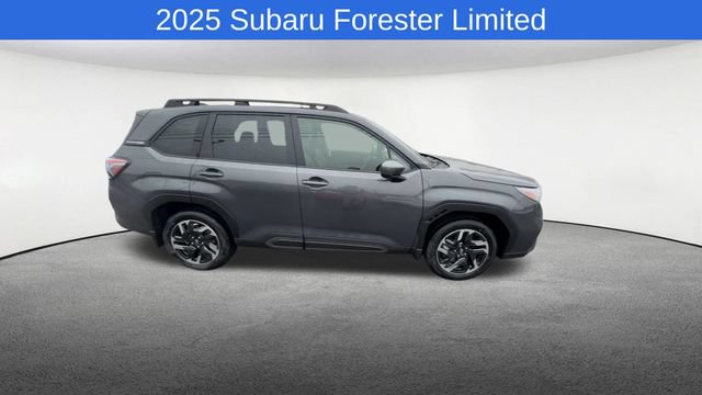Used 2025 Subaru Forester Limited AWD/4WD image 2