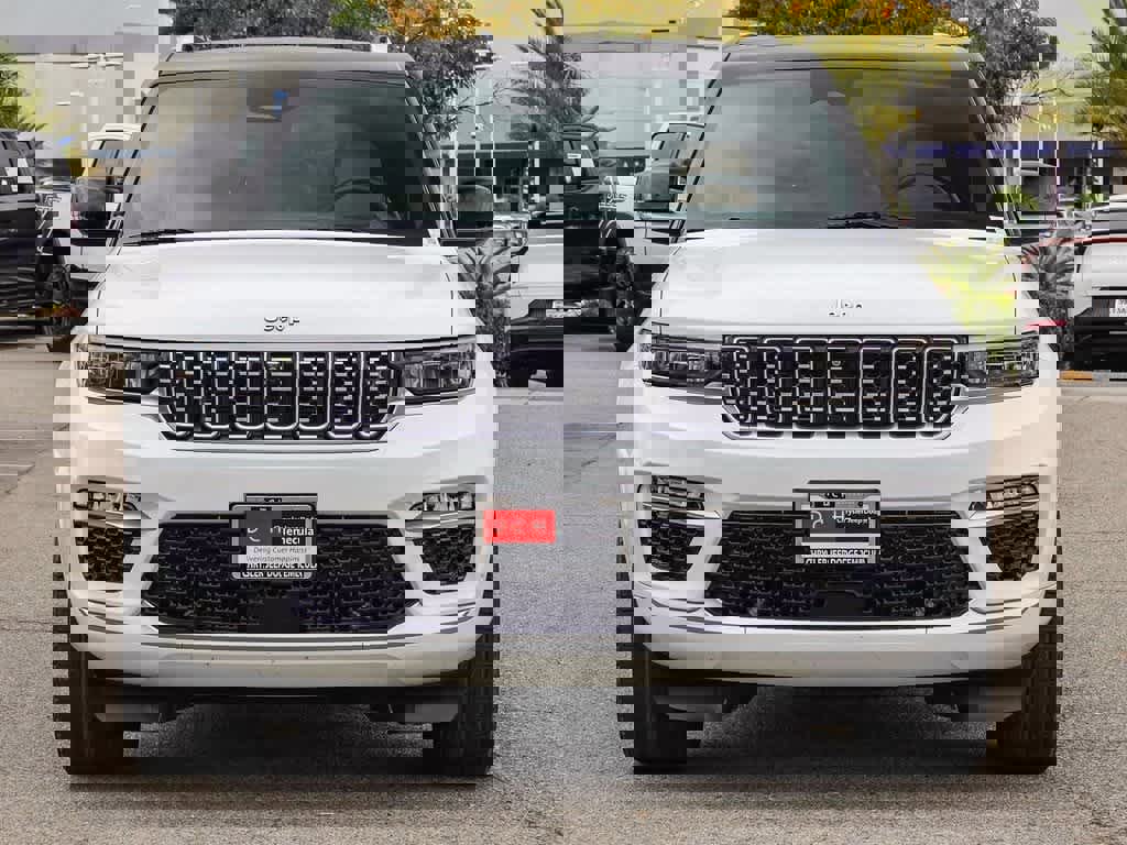 Certified 2023 Jeep Grand Cherokee Summit w/ Adv Protech Group IV image 2